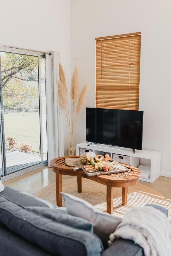 S T U D I O 22 Peaceful Retreat With Garden Views Leilighet Port Lincoln Eksteriør bilde