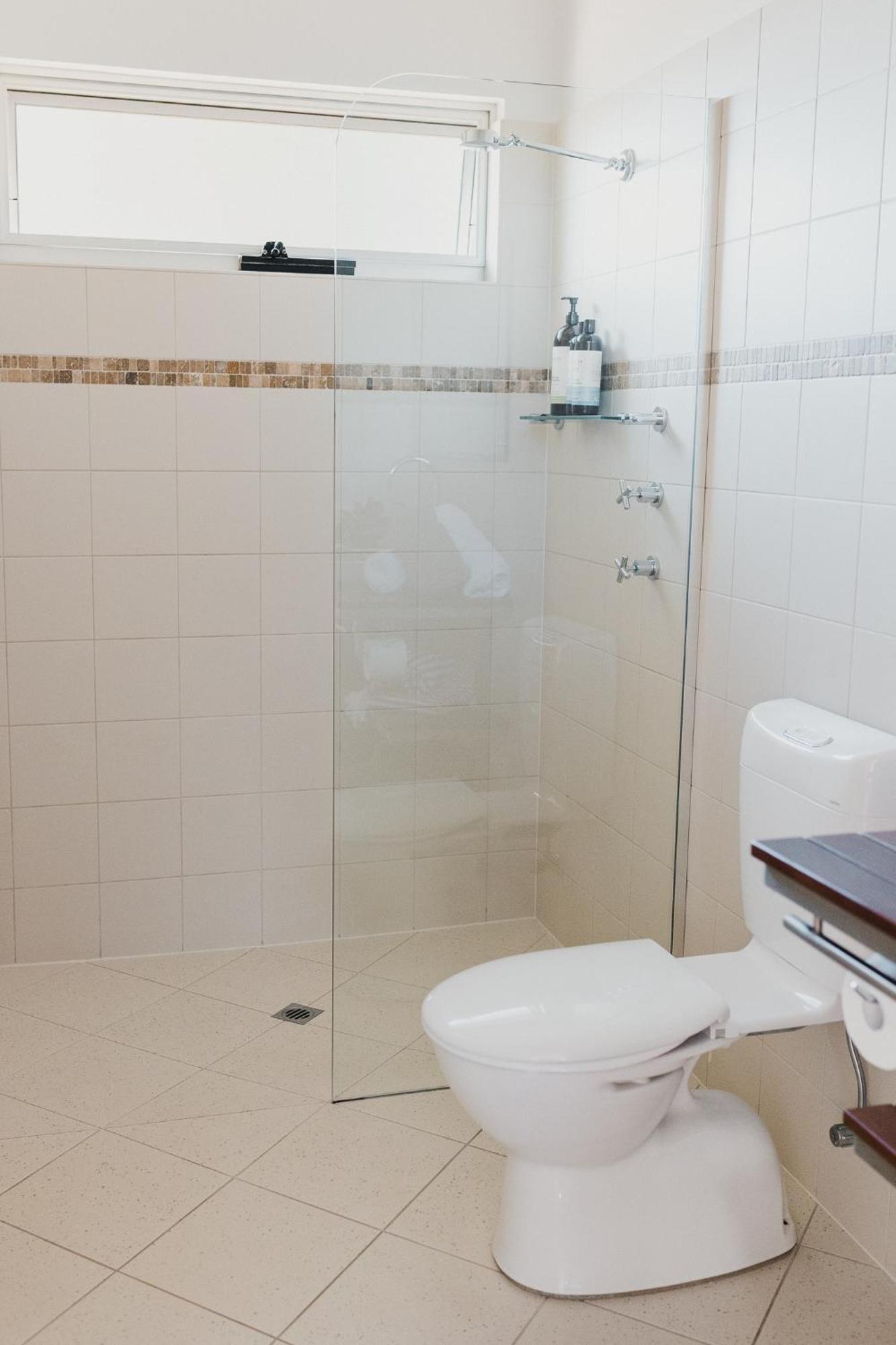 S T U D I O 22 Peaceful Retreat With Garden Views Leilighet Port Lincoln Eksteriør bilde