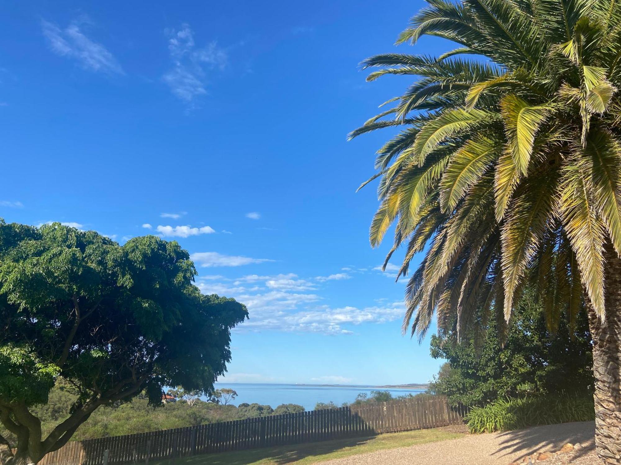 S T U D I O 22 Peaceful Retreat With Garden Views Leilighet Port Lincoln Eksteriør bilde