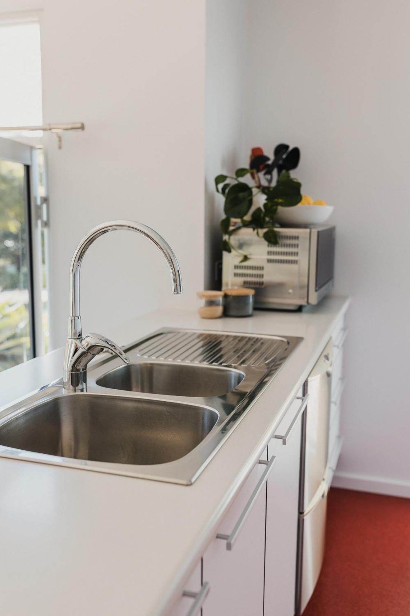 S T U D I O 22 Peaceful Retreat With Garden Views Leilighet Port Lincoln Eksteriør bilde